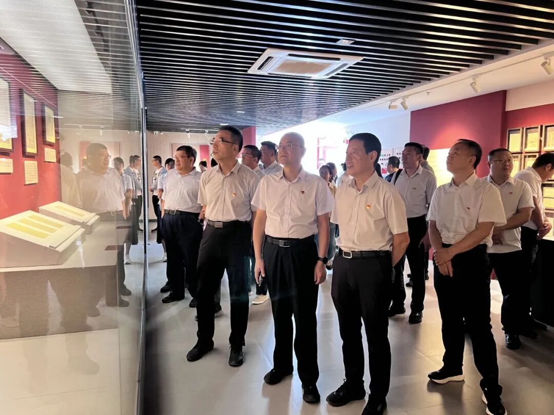 ff8080819854dc5a614019902c06ca674e3 图片